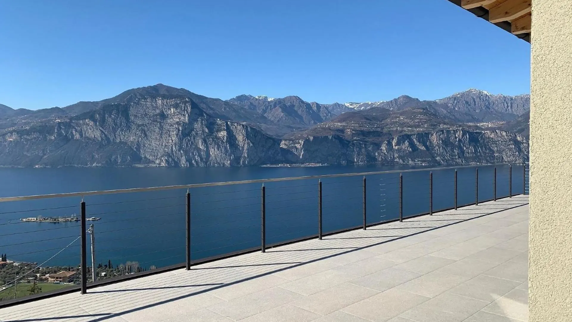 Holiday home Sopralago Ein Ferienhaus Mit Grandiosem Weitblick Von Norden Bis Sueden Des Gardasees Villa Malcesine Italy