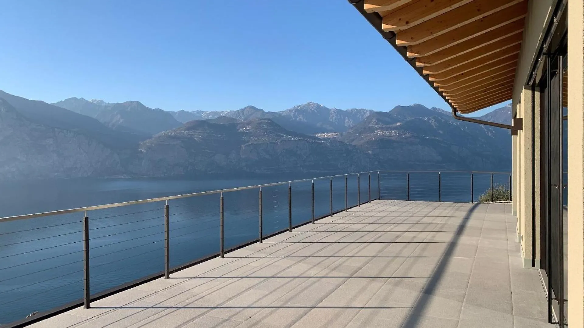 Sopralago Ein Ferienhaus Mit Grandiosem Weitblick Von Norden Bis Sueden Des Gardasees Villa Malcesine